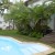 Magnifique maison très bien équipée et meublée dans un grand jardin arboré avec piscine